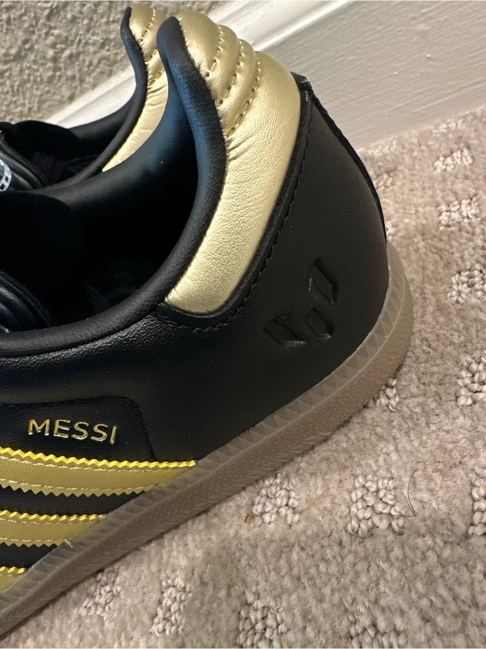 adidas Messi Sneakers - Black/Gold